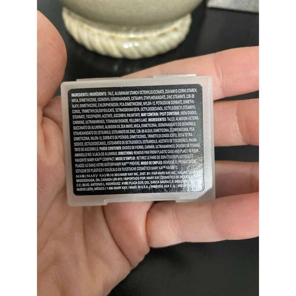 Mary‎ Kay Mineral Eye Color Eyeshadow In Shade Stone New